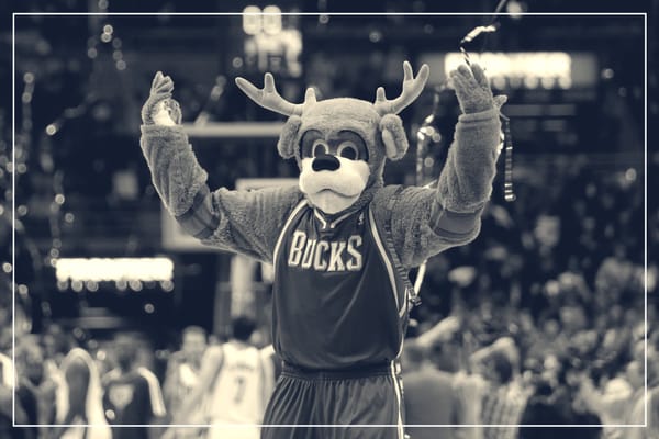 Milwaukee Bucks mascot 